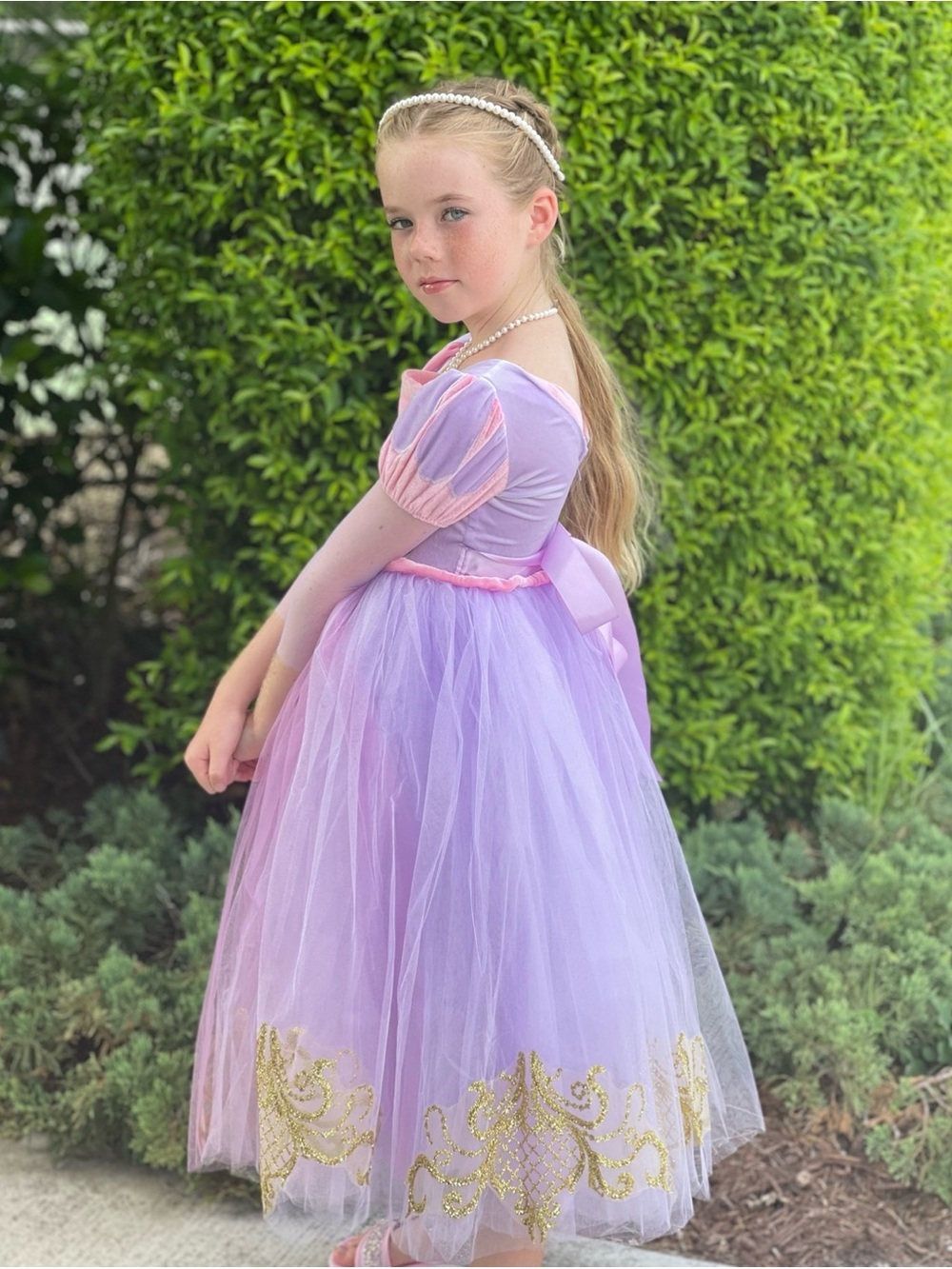 Girls' Pink and Lavender Princess Tulle Dress with Gold Trim - Picture 4 of 9